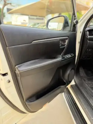 TOYOTA-HILUX SW4-2021