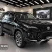 TOYOTA HILUX SW4 2.8 D-4D TURBO DIESEL SRX PLATINUM 7L 4X4 AUTOMÁTICO TOYOTA HILUX SW4 2.8 D-4D TURBO DIESEL SRX PLATINUM 7L 4X4 AUTOMÁTICO