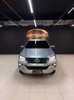TOYOTA-HILUX SW4-2019
