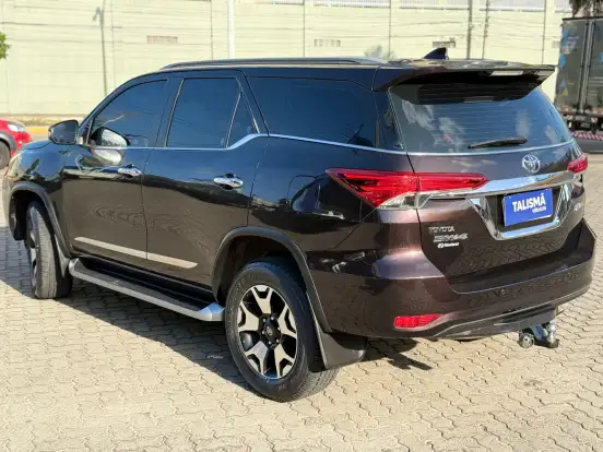 TOYOTA-HILUX SW4-2018