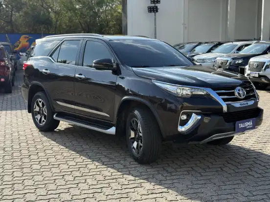 TOYOTA-HILUX SW4-2018