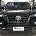 TOYOTA HILUX SW4 2.7 VVT-i FLEX SRV 7L 4X2 AUTOMÁTICO TOYOTA HILUX SW4 2.7 VVT-i FLEX SRV 7L 4X2 AUTOMÁTICO