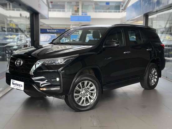TOYOTA-HILUX SW4-2021