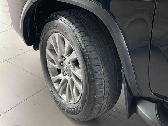 TOYOTA-HILUX SW4-2021