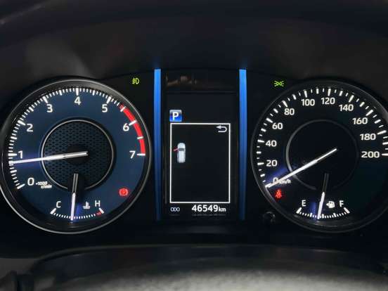TOYOTA-HILUX SW4-2021
