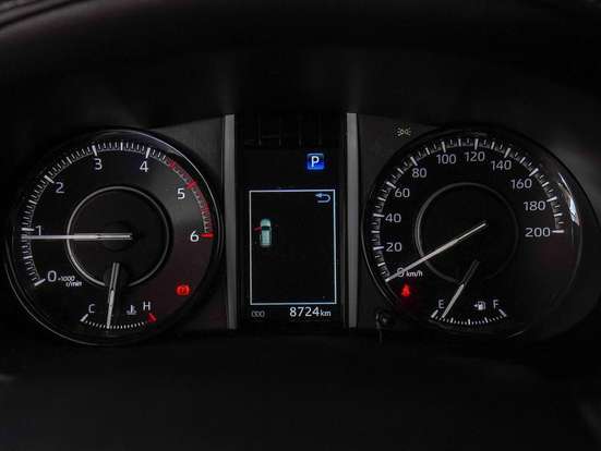 TOYOTA-HILUX SW4-2025