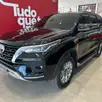 TOYOTA HILUX SW4 2.8 D-4D TURBO DIESEL SRX 7L 4X4 AUTOMÁTICO TOYOTA HILUX SW4 2.8 D-4D TURBO DIESEL SRX 7L 4X4 AUTOMÁTICO