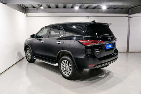 TOYOTA-HILUX SW4-2021