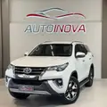 TOYOTA HILUX SW4 2.8 SRX DIAMOND 4X4 7 LUGARES 16V TURBO INTERCOOLER DIESEL 4P AUTOMÁTICO TOYOTA HILUX SW4 2.8 SRX DIAMOND 4X4 7 LUGARES 16V TURBO INTERCOOLER DIESEL 4P AUTOMÁTICO