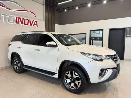TOYOTA-HILUX SW4-2018