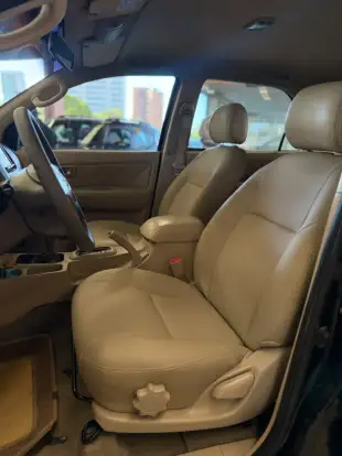 TOYOTA-HILUX SW4-2007