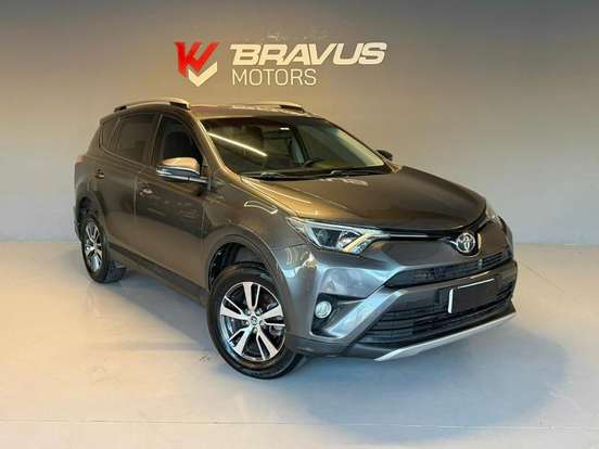 TOYOTA-RAV4-2018