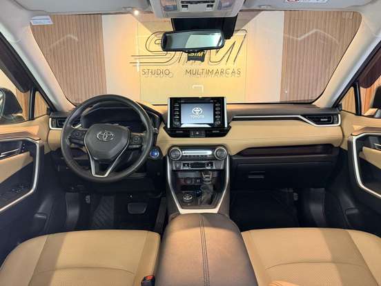 TOYOTA-RAV4-2019