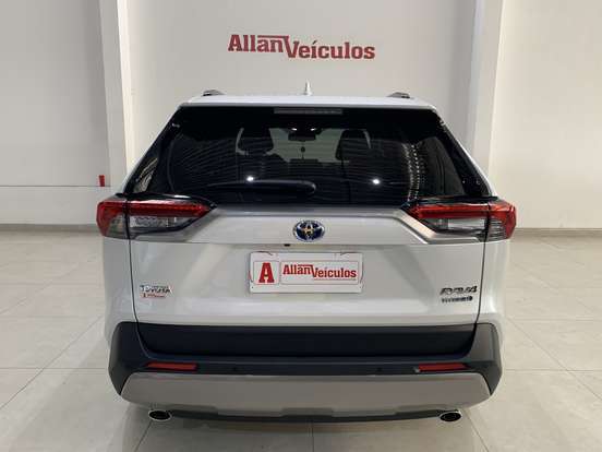 TOYOTA-RAV4-2023