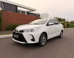 TOYOTA YARIS 1.5 16V FLEX SEDAN XS CONNECT MULTIDRIVE TOYOTA YARIS 1.5 16V FLEX SEDAN XS CONNECT MULTIDRIVE
