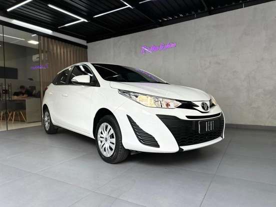 TOYOTA-YARIS-1.3 16V FLEX XL LIVE MULTIDRIVE TOYOTA-YARIS-2021