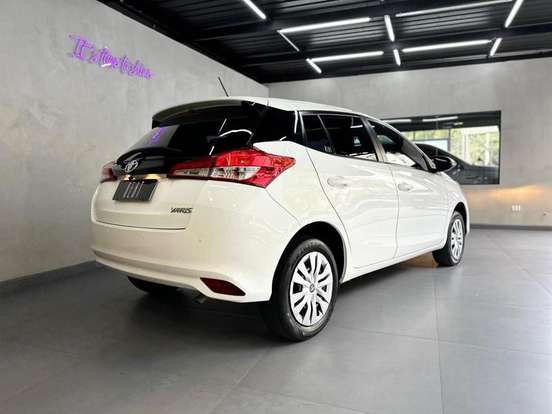 TOYOTA-YARIS-1.3 16V FLEX XL LIVE MULTIDRIVE TOYOTA-YARIS-2021