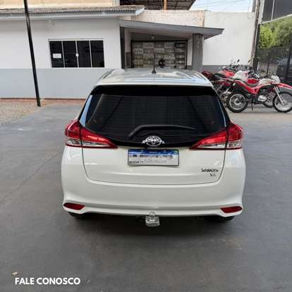 TOYOTA-YARIS-2019