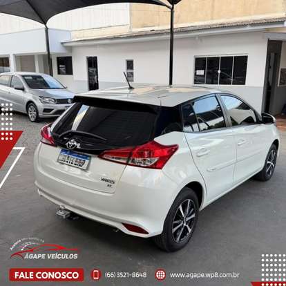 TOYOTA-YARIS-2019