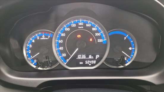 TOYOTA-YARIS-2023