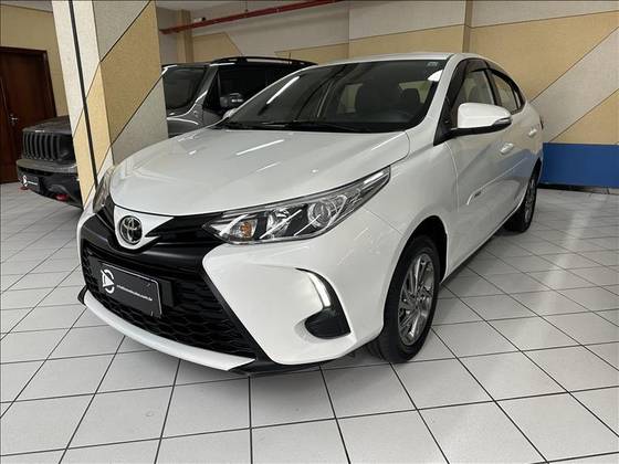 TOYOTA YARIS 1.5 16V FLEX SEDAN XS MULTIDRIVE