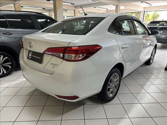 TOYOTA-YARIS-1.5 16V FLEX SEDAN XS MULTIDRIVE TOYOTA-YARIS-2023