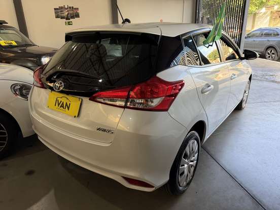 TOYOTA-YARIS-1.5 16V FLEX XL MULTIDRIVE TOYOTA-YARIS-2022