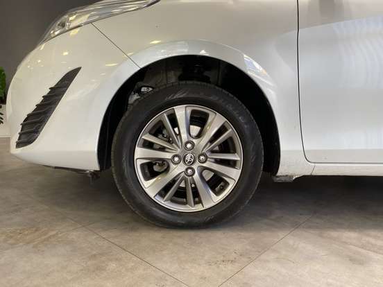 TOYOTA-YARIS-1.5 16V FLEX XL PLUS CONNECT MULTIDRIVE TOYOTA-YARIS-2021