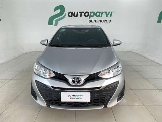 TOYOTA-YARIS-2019