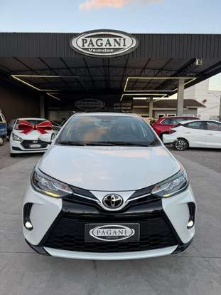 TOYOTA-YARIS-2022