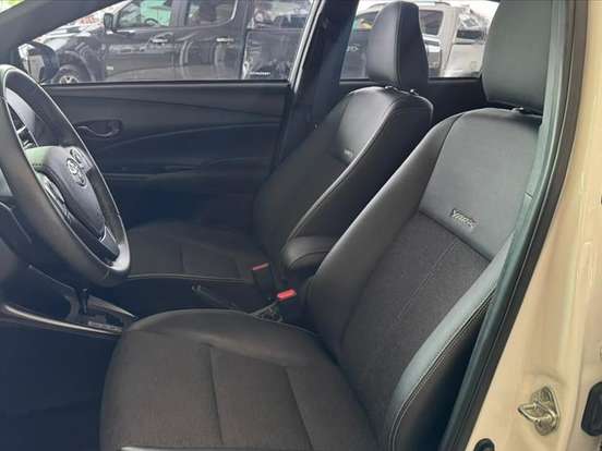TOYOTA-YARIS-1.5 16V FLEX XLS MULTIDRIVE TOYOTA-YARIS-2024