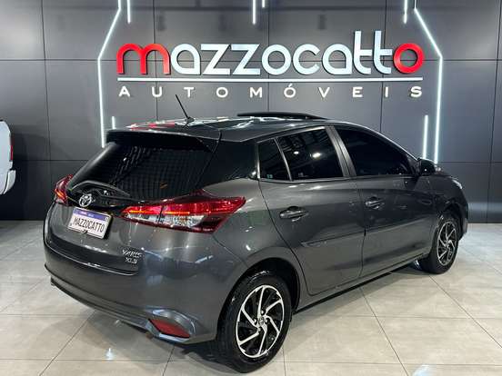TOYOTA-YARIS-2024