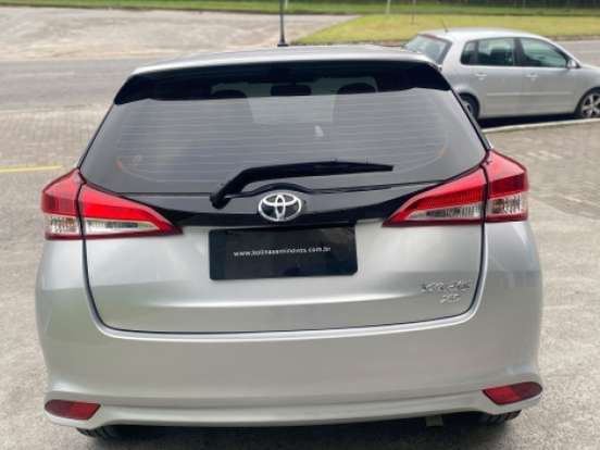 TOYOTA-YARIS-1.5 16V FLEX XS CONNECT MULTIDRIVE TOYOTA-YARIS-2020
