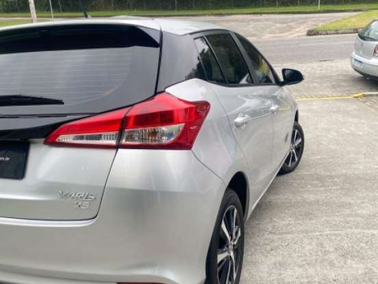TOYOTA-YARIS-1.5 16V FLEX XS CONNECT MULTIDRIVE TOYOTA-YARIS-2020