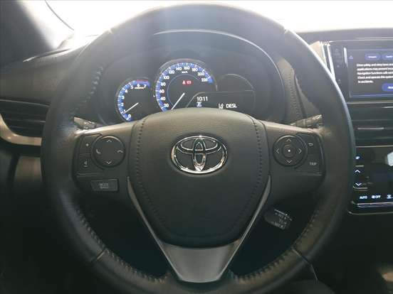 TOYOTA-YARIS-1.5 16V FLEX XS MULTIDRIVE TOYOTA-YARIS-2023