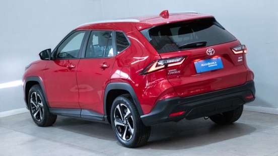 TOYOTA-YARIS CROSS-2026