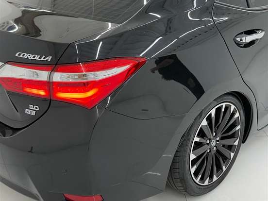 TOYOTA-COROLLA-1.8 GLI 16V FLEX 4P AUTOMÁTICO TOYOTA-COROLLA-2015