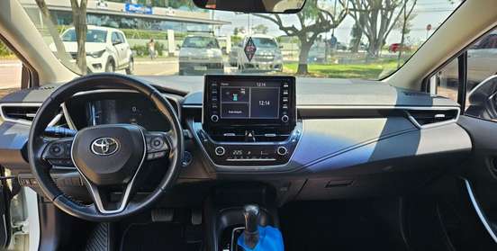 TOYOTA-COROLLA-2019