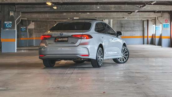 TOYOTA-COROLLA-2023