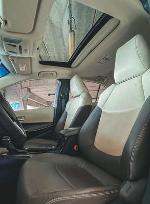 TOYOTA-COROLLA-2023