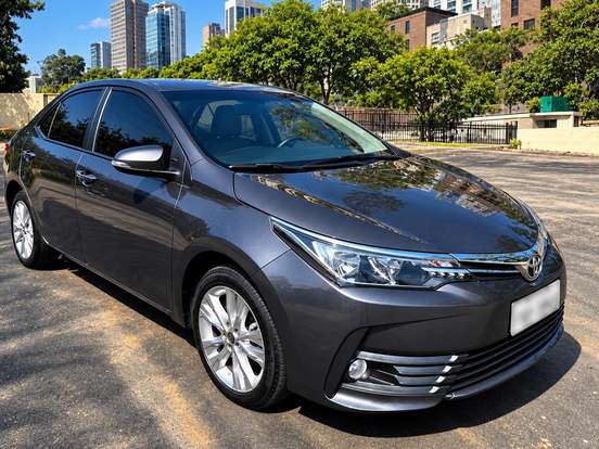 TOYOTA-COROLLA-2017