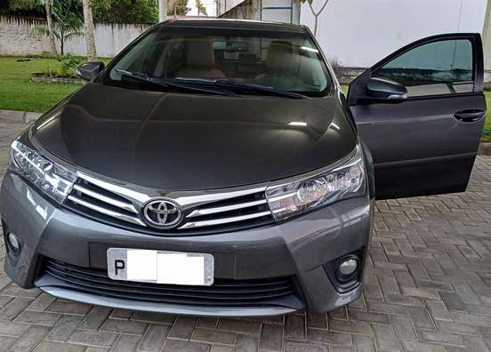 TOYOTA-COROLLA-2015