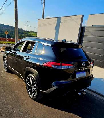 TOYOTA-COROLLA CROSS-2025