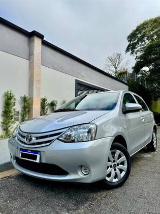 TOYOTA ETIOS 1.3 X 16V FLEX 4P MANUAL