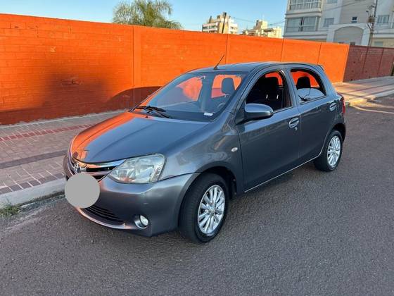TOYOTA ETIOS 1.5 XLS 16V FLEX 4P MANUAL