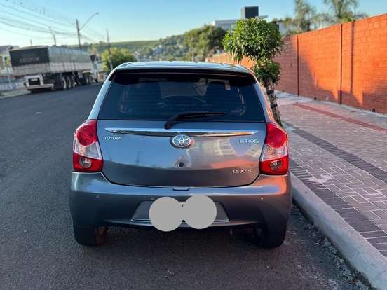 TOYOTA-ETIOS-1.5 XLS 16V FLEX 4P MANUAL TOYOTA-ETIOS-2014