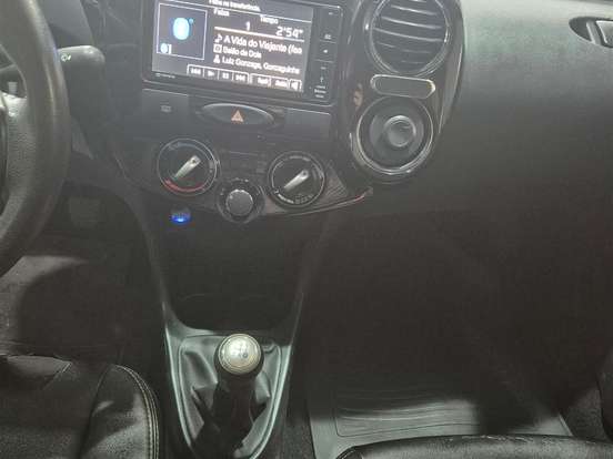 TOYOTA-ETIOS-1.5 XLS SEDAN 16V FLEX 4P MANUAL TOYOTA-ETIOS-2015