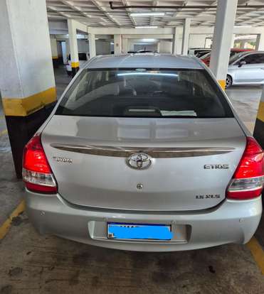 TOYOTA-ETIOS-2015