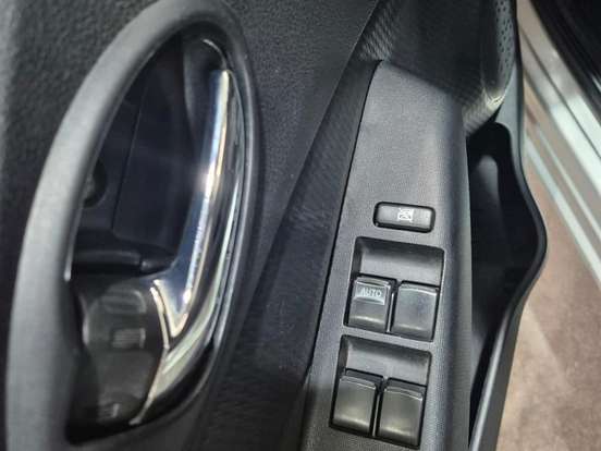 TOYOTA-ETIOS-1.5 XLS SEDAN 16V FLEX 4P MANUAL TOYOTA-ETIOS-2015