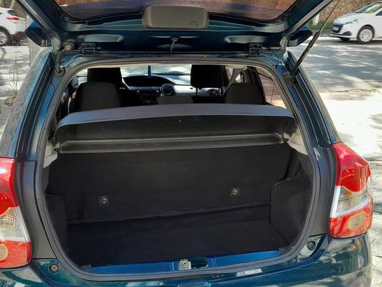TOYOTA-ETIOS-1.5 XS 16V FLEX 4P AUTOMÁTICO TOYOTA-ETIOS-2016